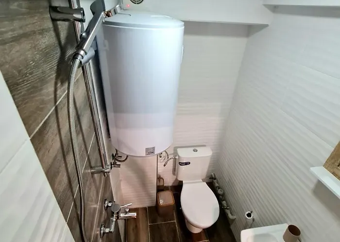 Fresh & Cozy Flat Near Cathedral Warna